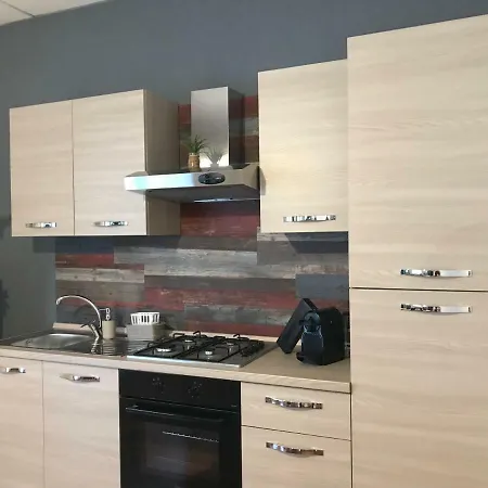 Da Lenny: A Due Passi Dal Centro Storico * 特雷维索