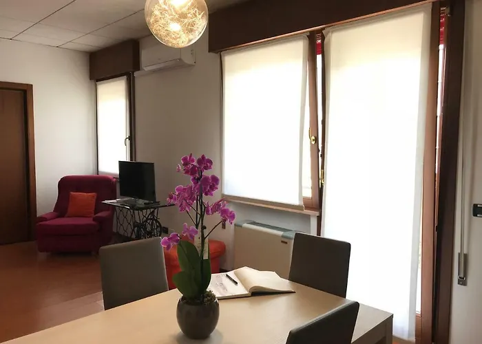 Da Lenny: A Due Passi Dal Centro Storico Treviso